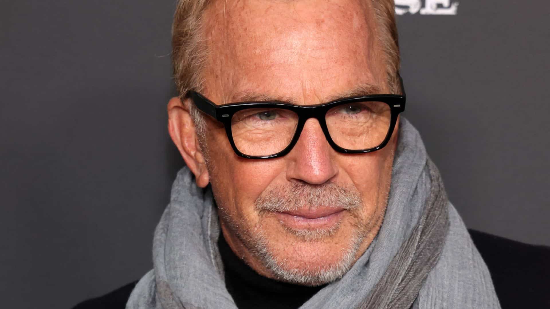 Bailando con Lobos: la versión del director recupera 30 minutos y estrena restaurada en Locarno 2 Kevin Costner en un evento en Los Angeles en 2026